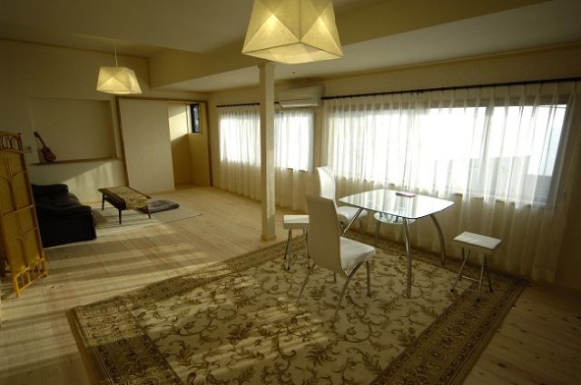 くつろぎタイムでほっと一息・・周防灘の海をご覧あれ