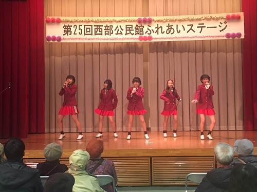 京築アイドル「キューティーベリー」もステージ披露
