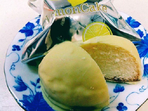 「レモンケーキ」 レモン味のチョコレート掛け